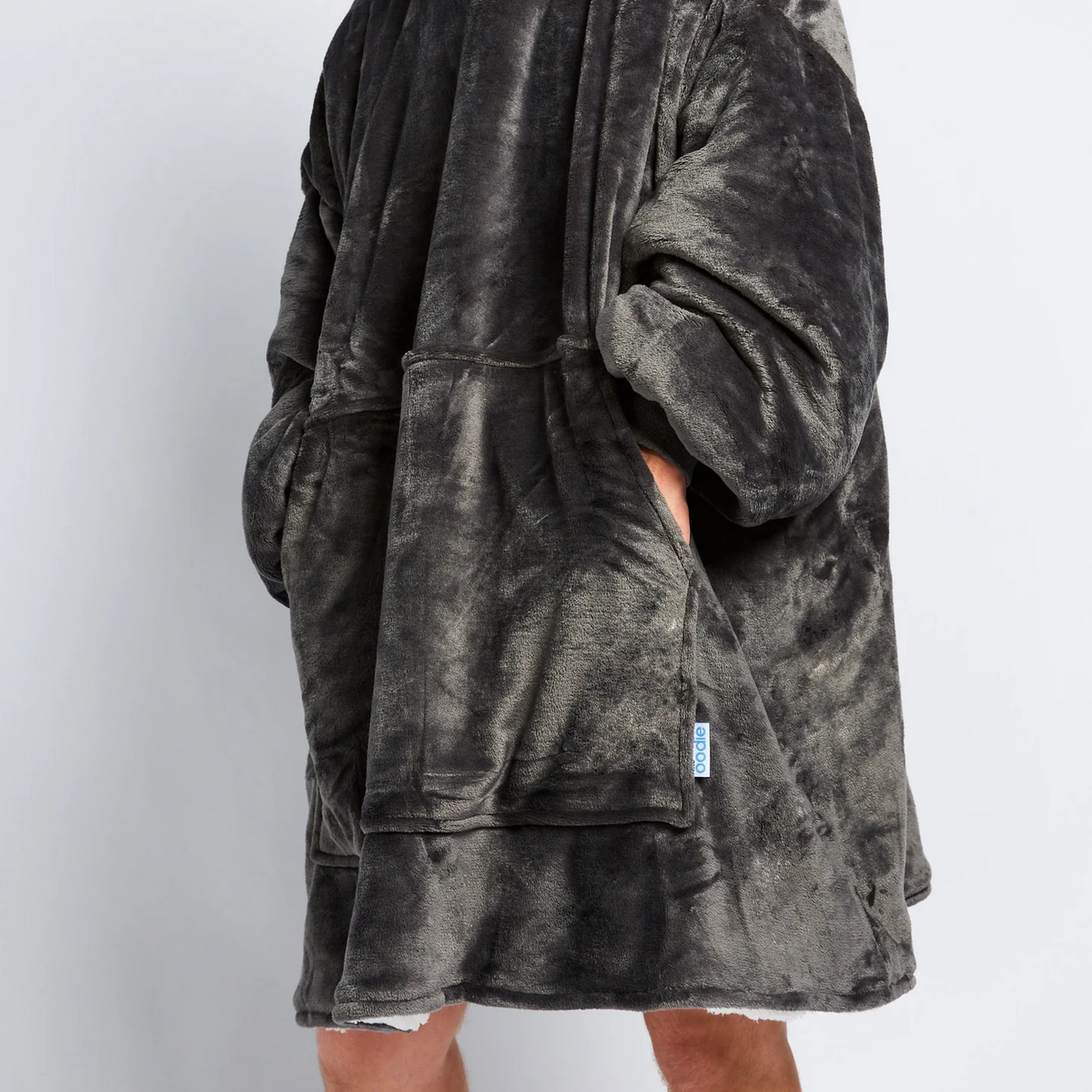 Wrapster Oversized Hoodie Blanket