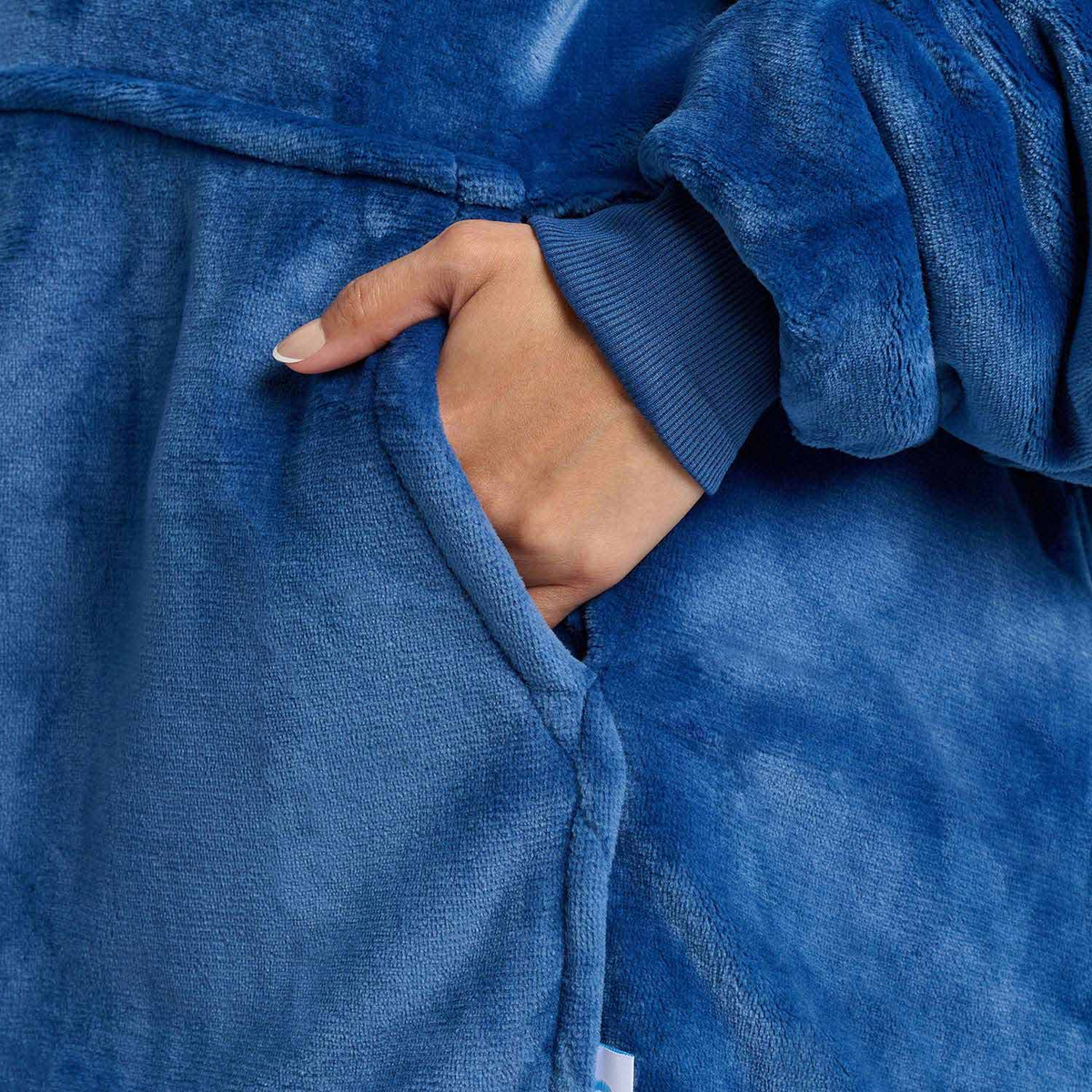 Wrapster Oversized Hoodie Blanket